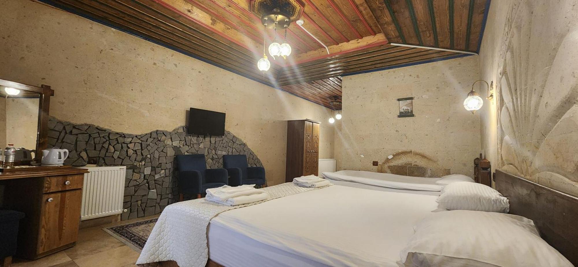Cappadocia Elite Stone House Bed and Breakfast Göreme Rum bild
