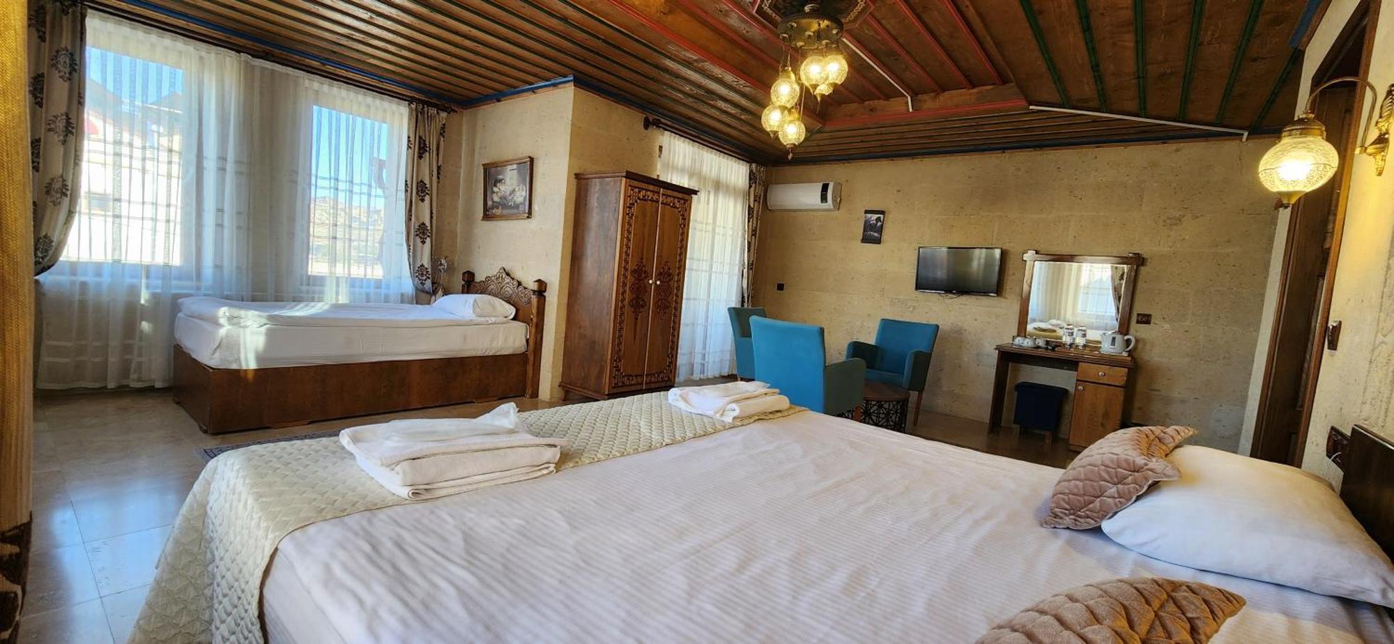 Cappadocia Elite Stone House Bed and Breakfast Göreme Exteriör bild